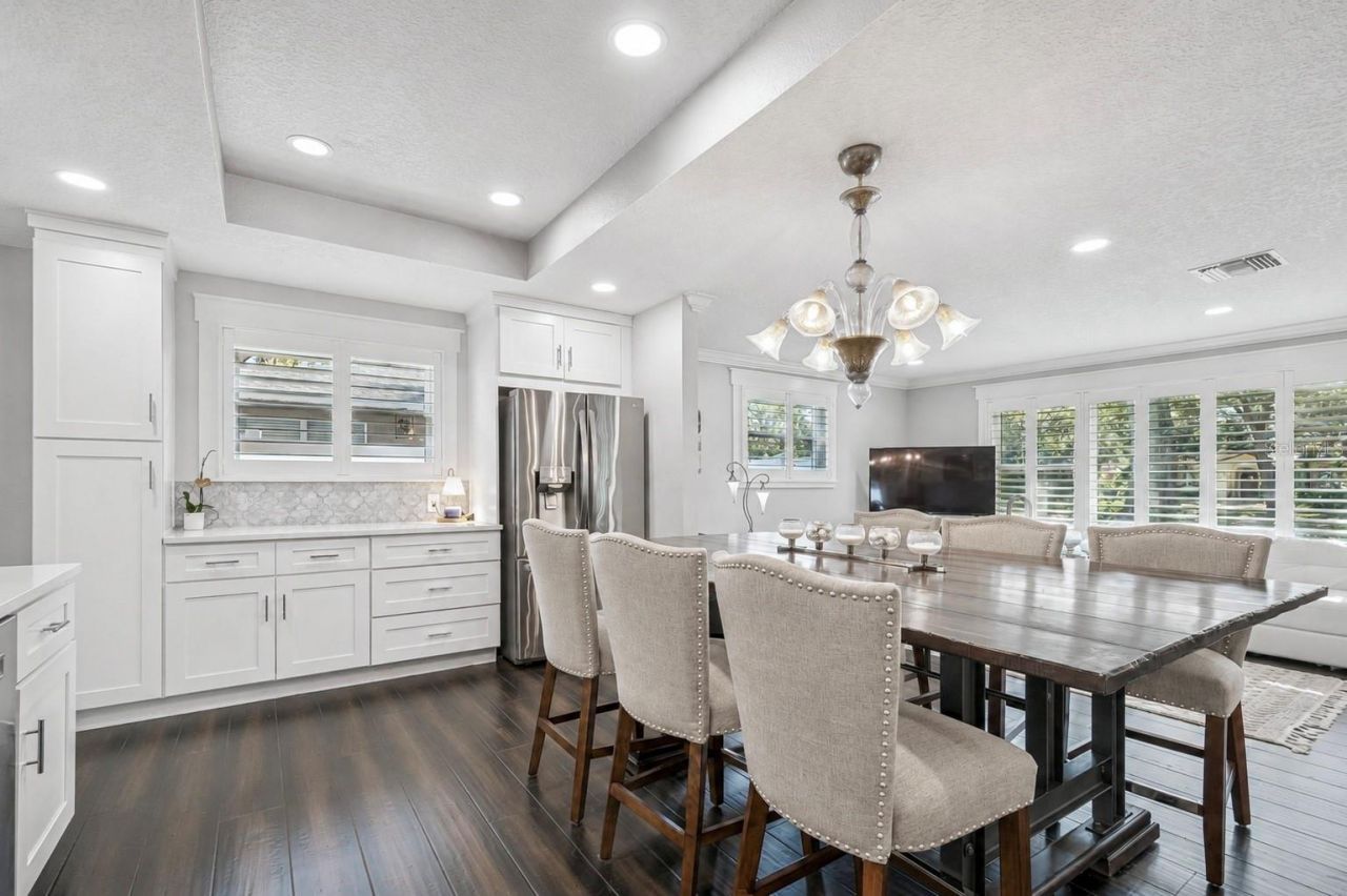 427 Villagrande Avenue S, Saint Petersburg, FL 33707 Photo