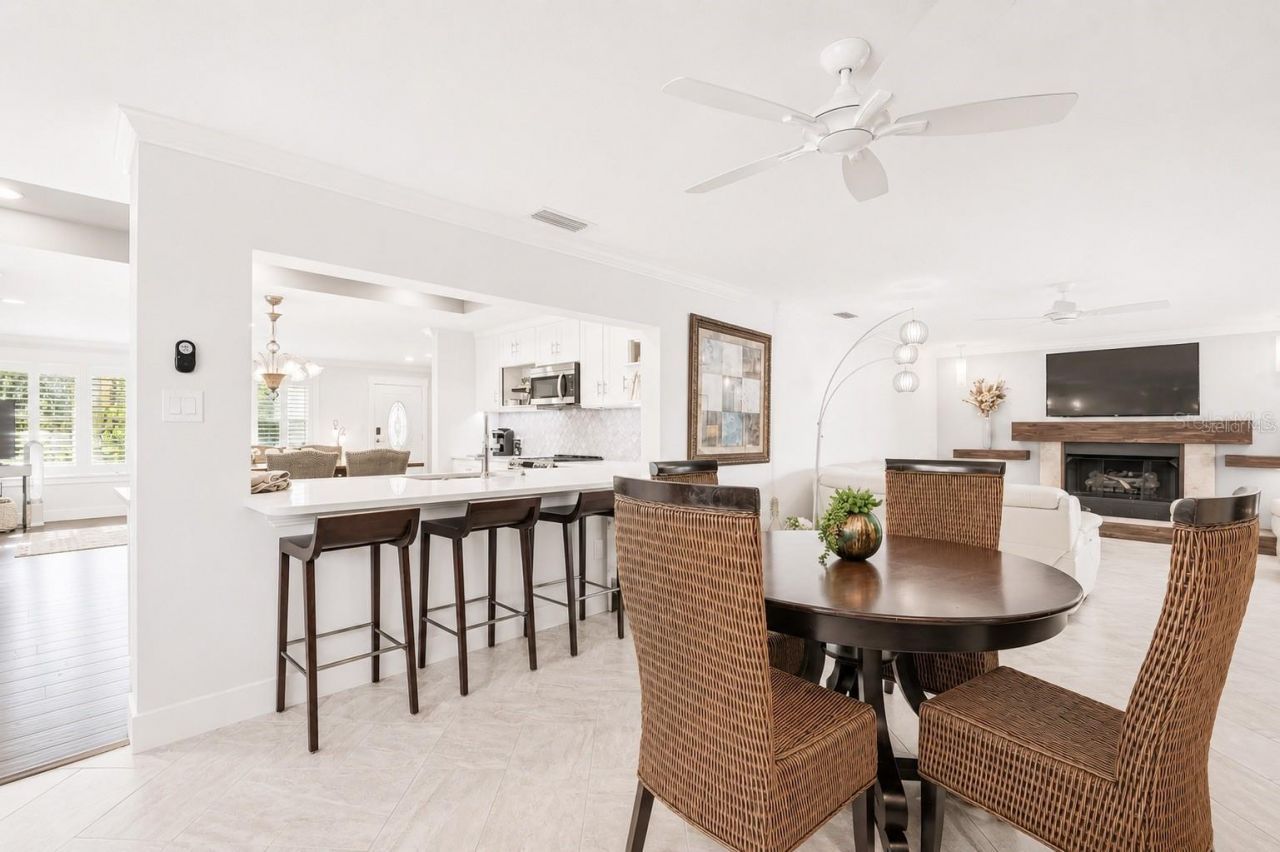 427 Villagrande Avenue S, Saint Petersburg, FL 33707 Photo