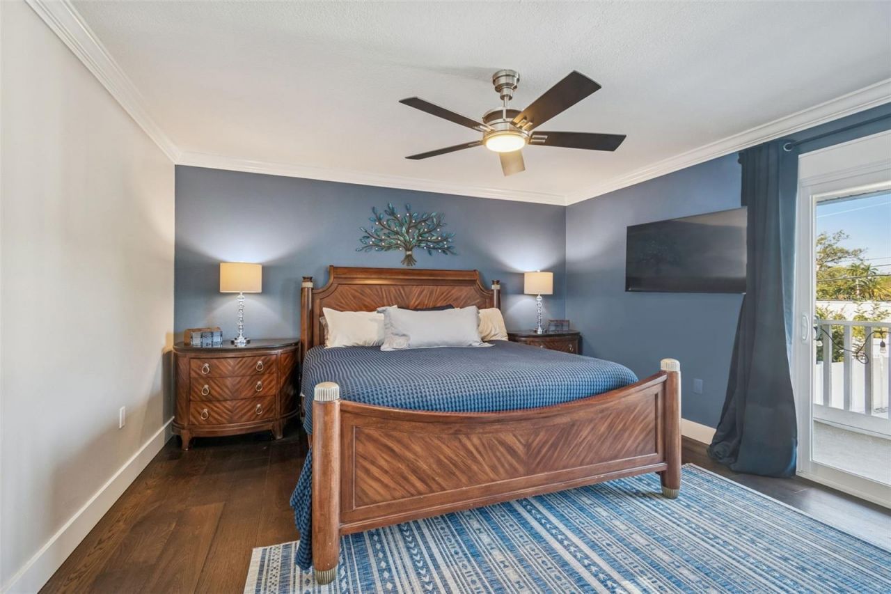 427 Villagrande Avenue S, Saint Petersburg, FL 33707 Photo