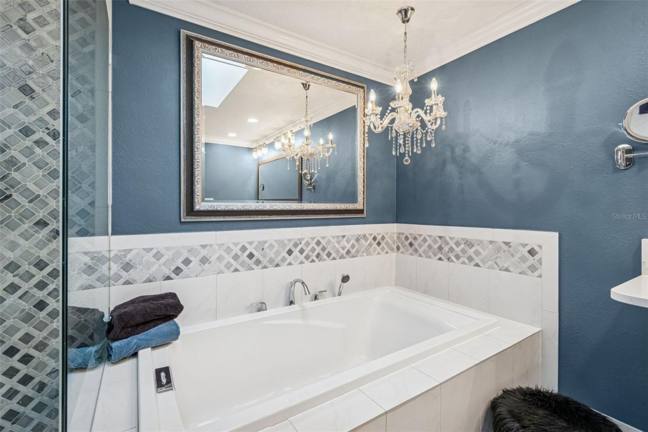 427 Villagrande Avenue S, Saint Petersburg, FL 33707 Photo