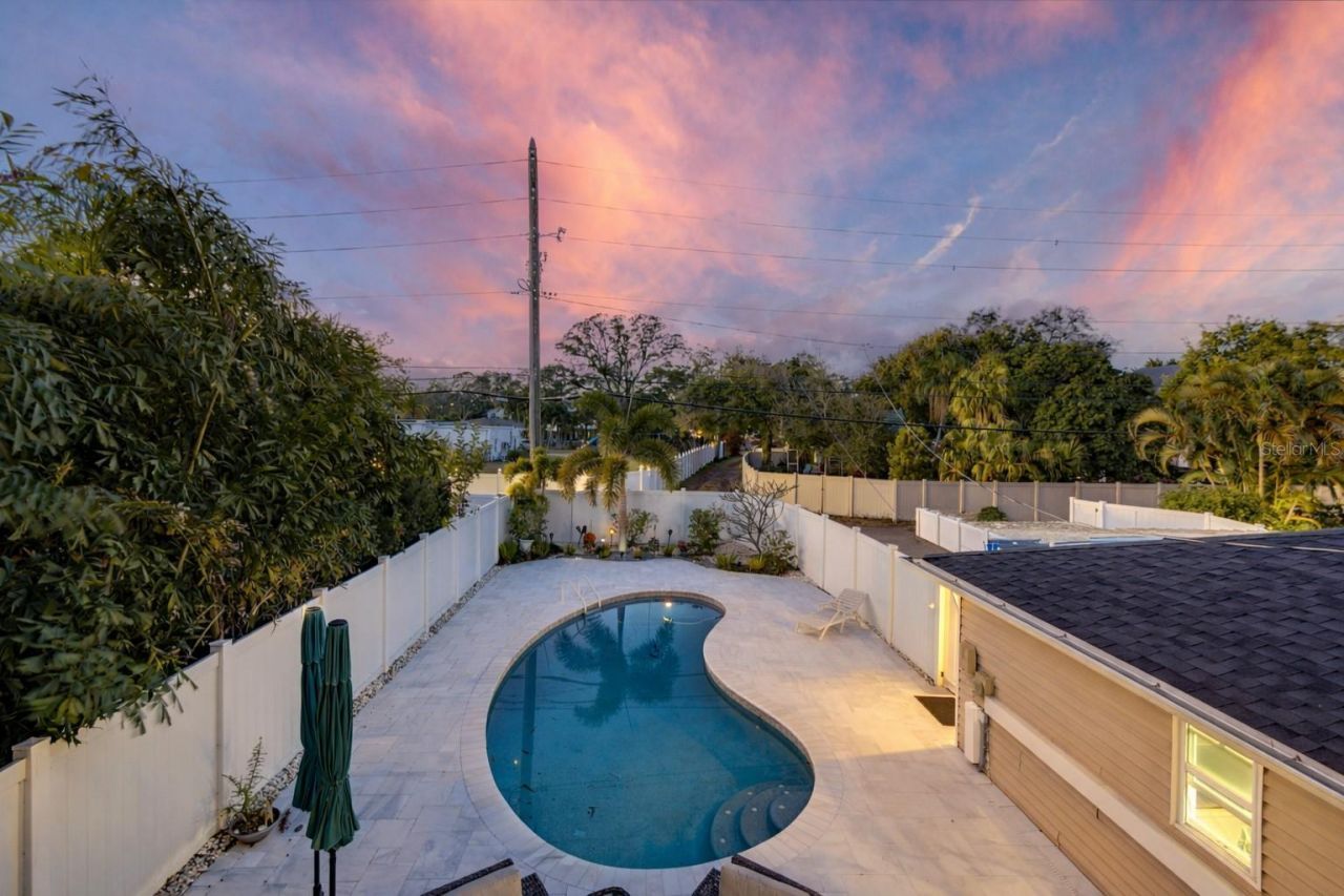 427 Villagrande Avenue S, Saint Petersburg, FL 33707 Photo