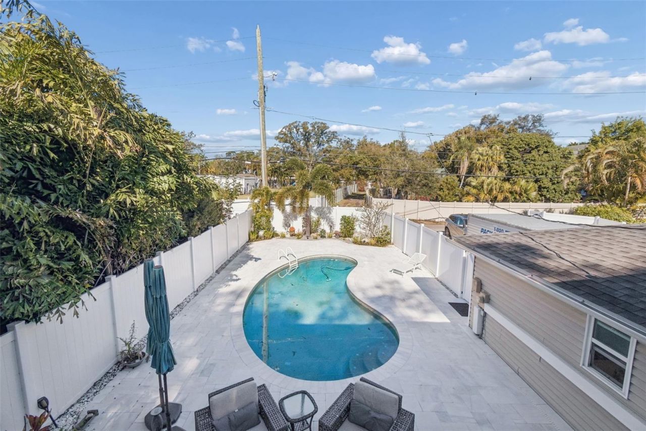 427 Villagrande Avenue S, Saint Petersburg, FL 33707 Photo