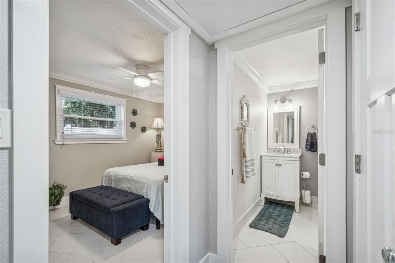 427 Villagrande Avenue S, Saint Petersburg, FL 33707 Photo