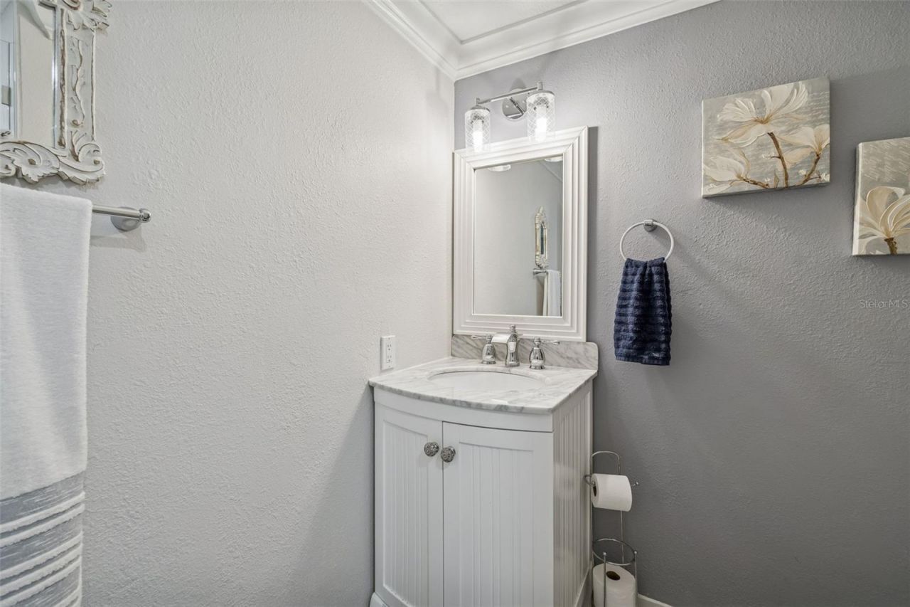 427 Villagrande Avenue S, Saint Petersburg, FL 33707 Photo