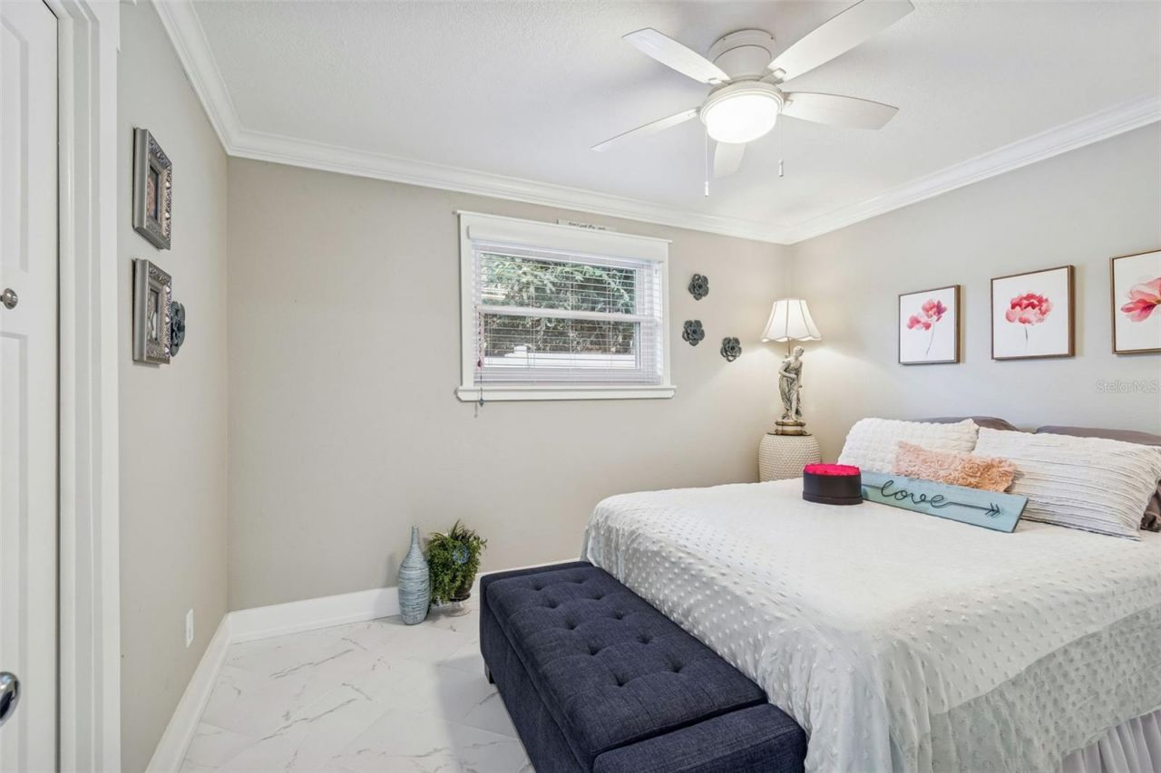 427 Villagrande Avenue S, Saint Petersburg, FL 33707 Photo