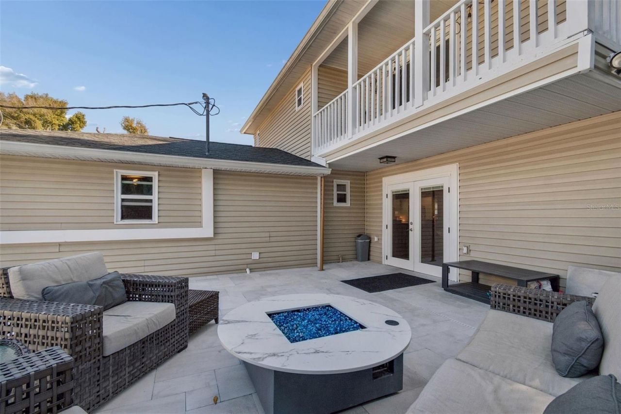 427 Villagrande Avenue S, Saint Petersburg, FL 33707 Photo