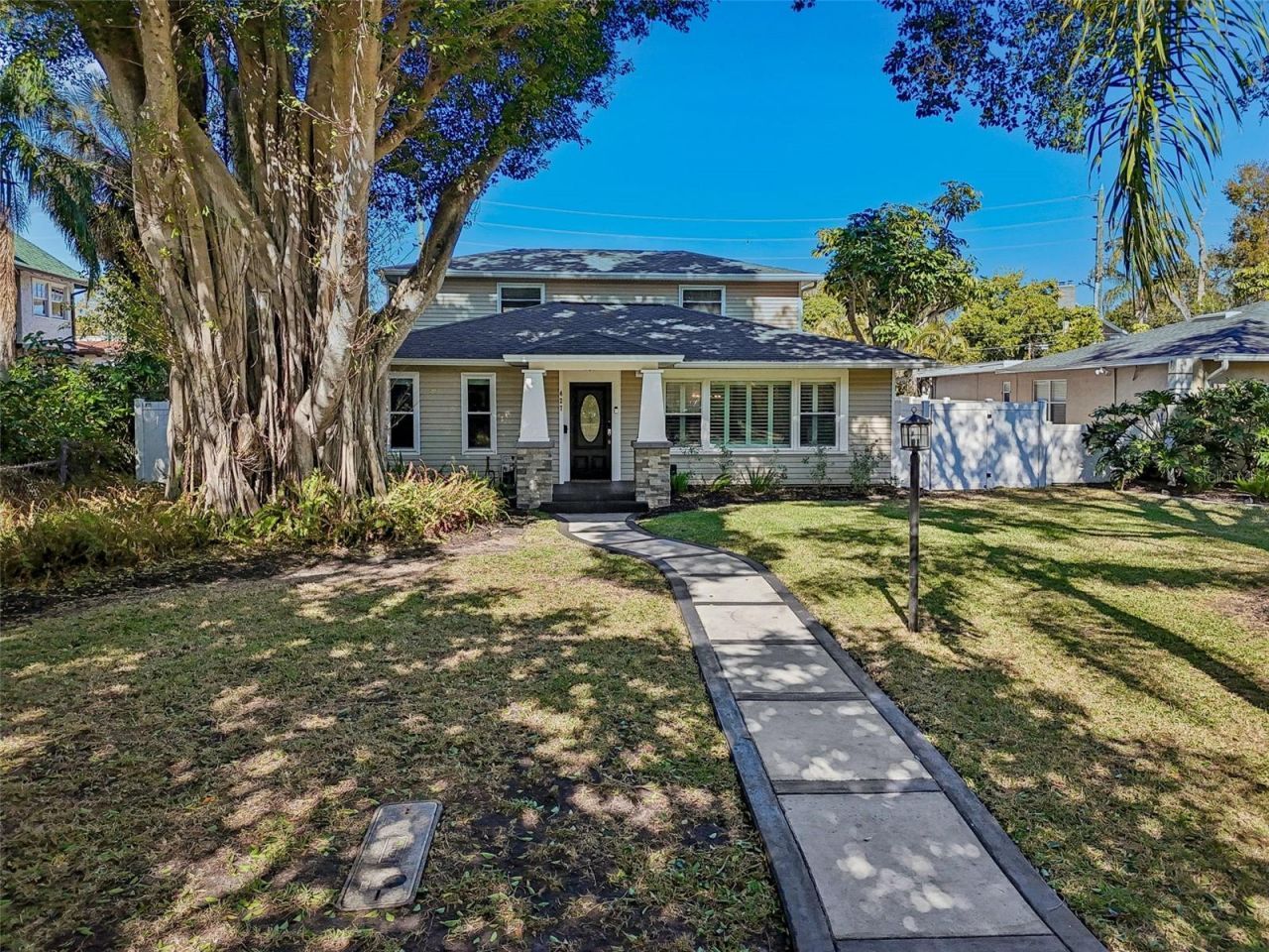 427 Villagrande Avenue S, Saint Petersburg, FL 33707 Photo