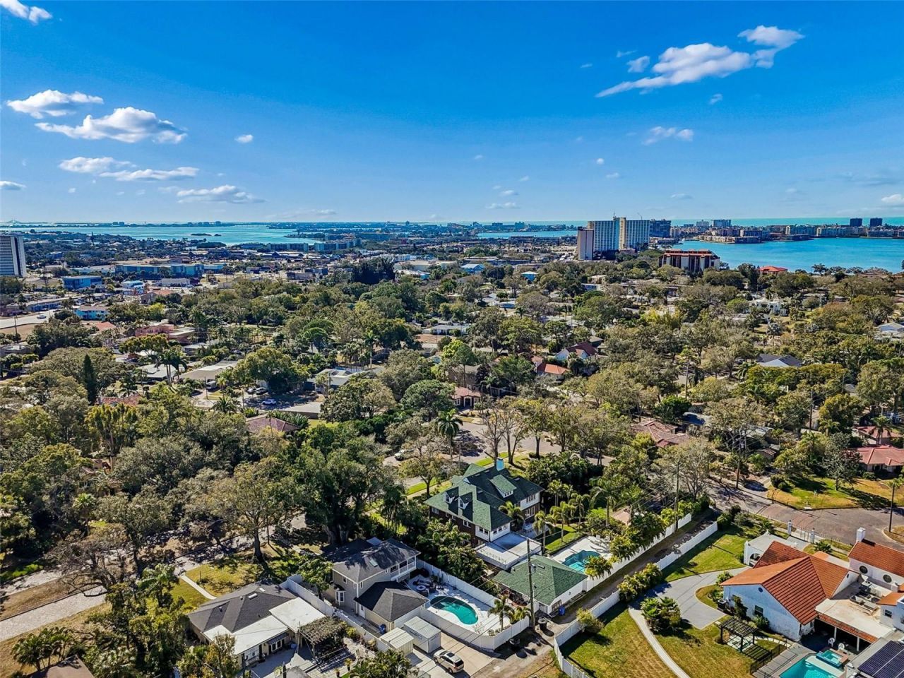 427 Villagrande Avenue S, Saint Petersburg, FL 33707 Photo