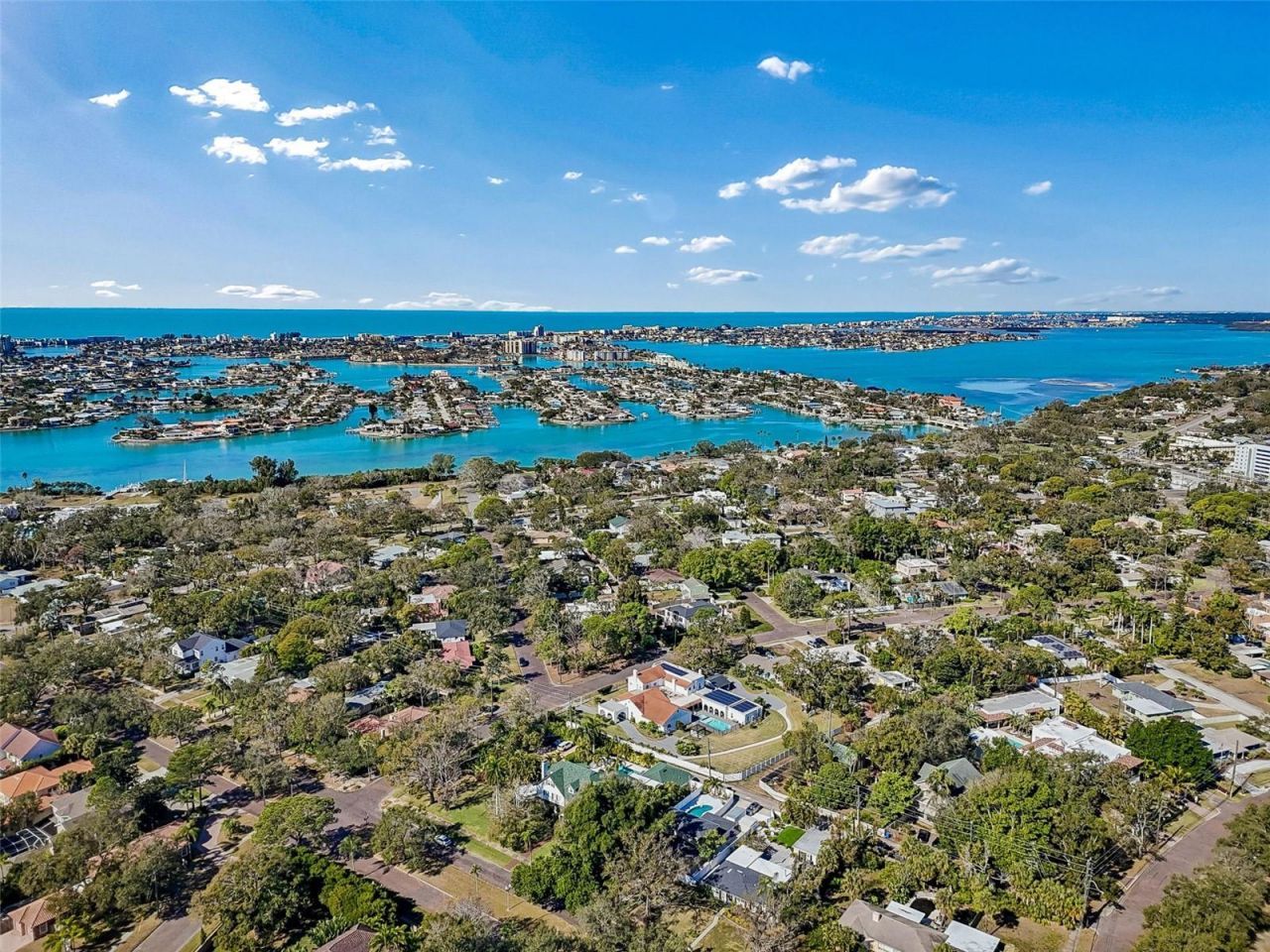 427 Villagrande Avenue S, Saint Petersburg, FL 33707 Photo