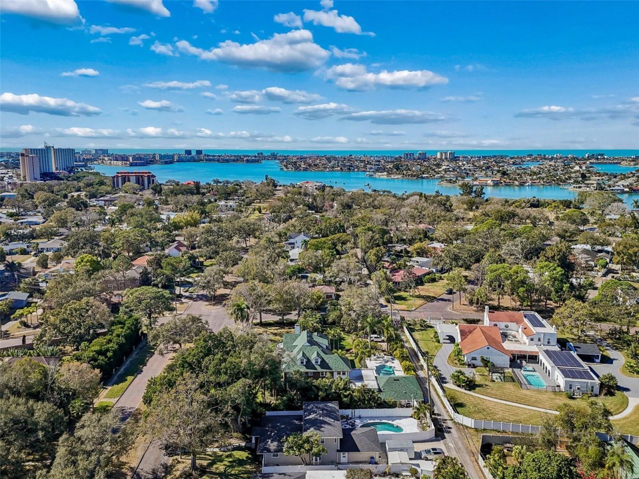 427 Villagrande Avenue S, Saint Petersburg, FL 33707 Photo