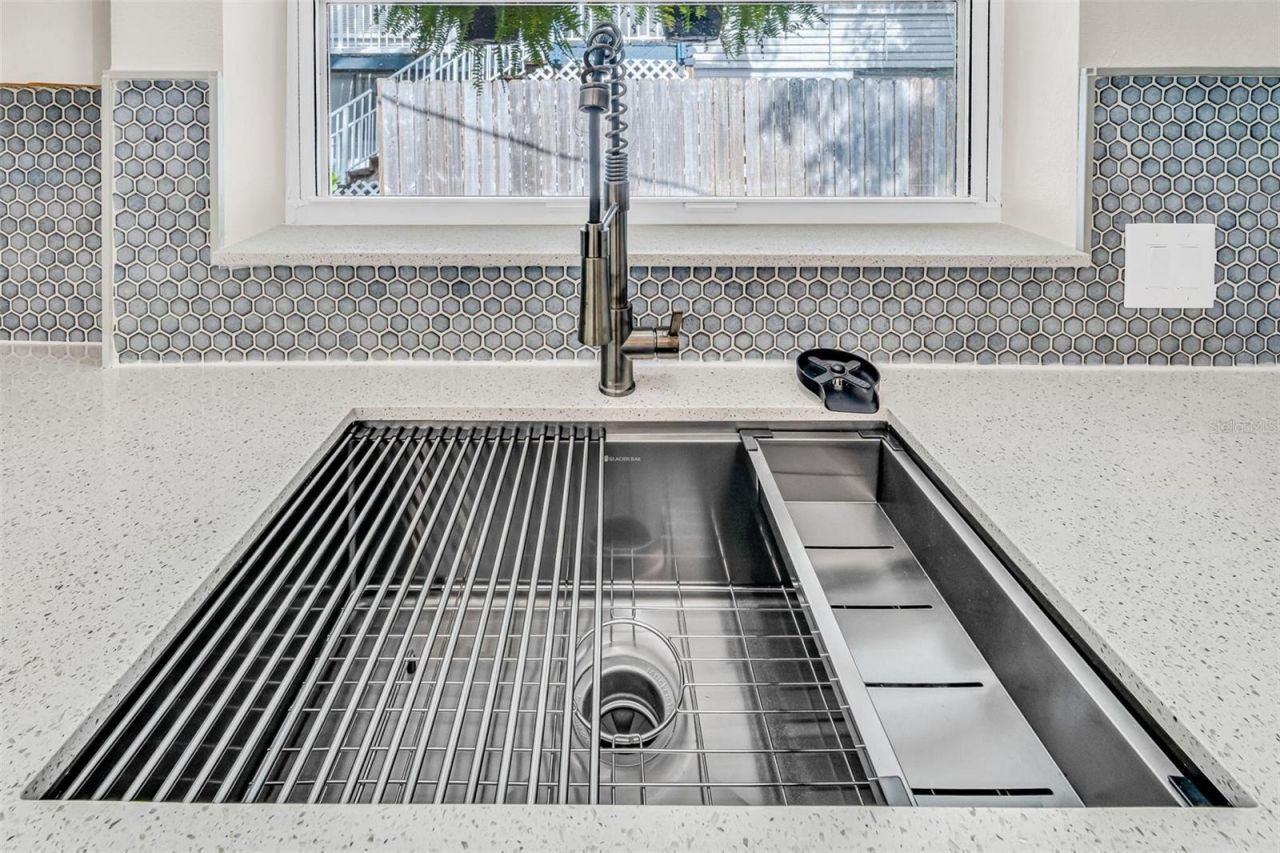 218 Lignumvitae Drive, Key Largo, FL 33037 Photo