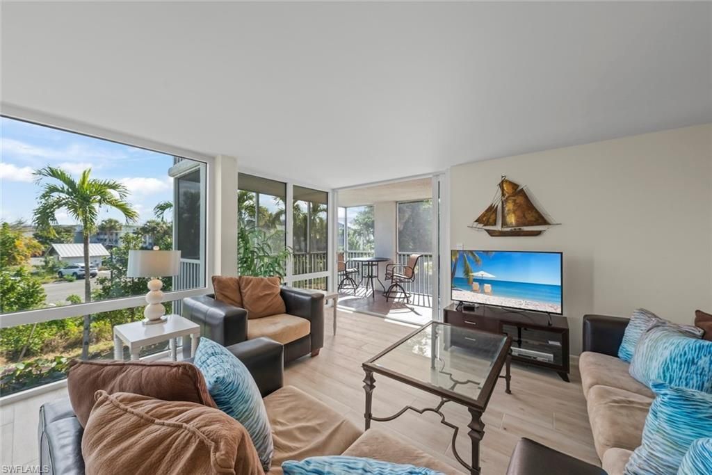 2265 W Gulf Dr, Unit 210F, Sanibel, FL 33957 Photo