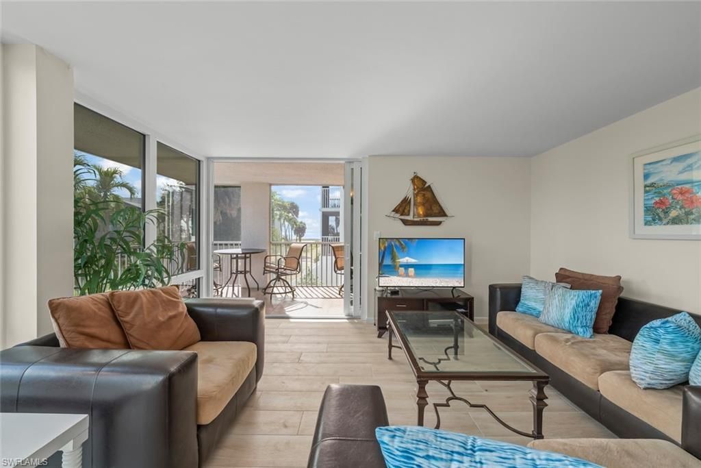 2265 W Gulf Dr, Unit 210F, Sanibel, FL 33957 Photo