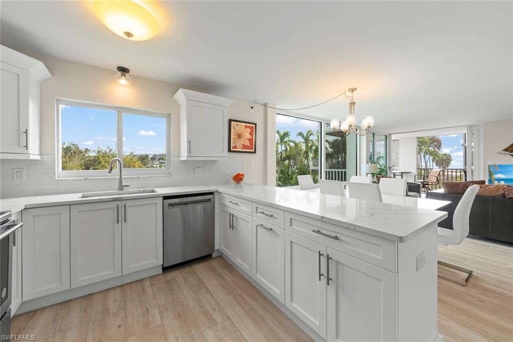 2265 W Gulf Dr, Unit 210F, Sanibel, FL 33957 Photo