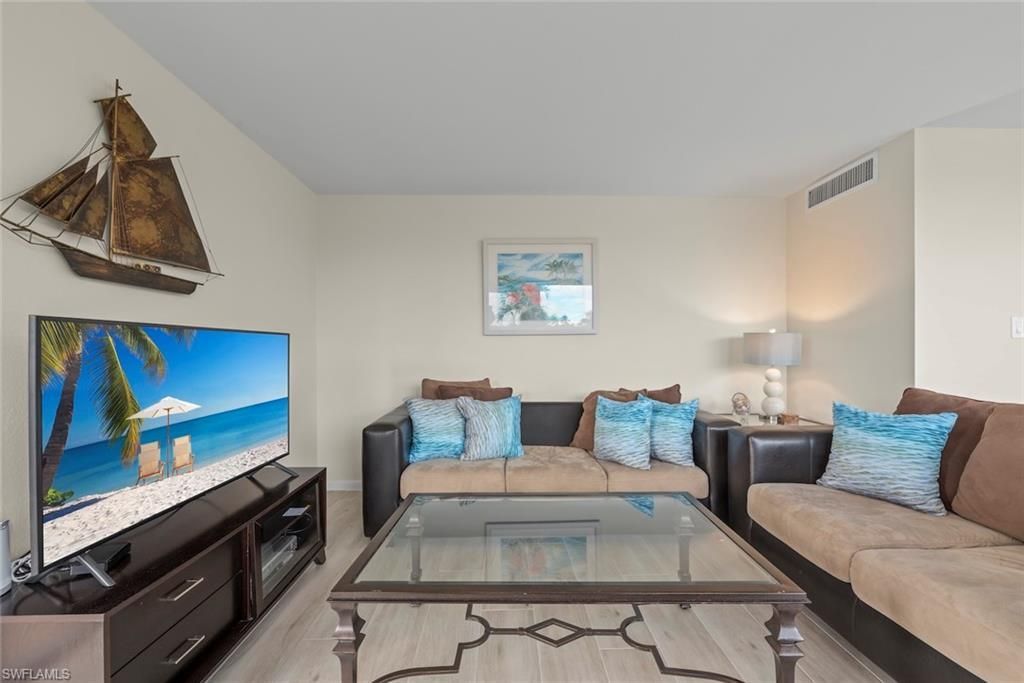 2265 W Gulf Dr, Unit 210F, Sanibel, FL 33957 Photo