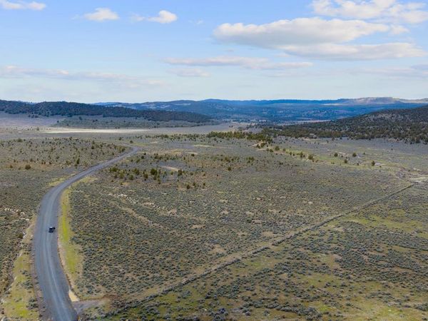 33800 SE Tackman Road, Prineville, OR 97754