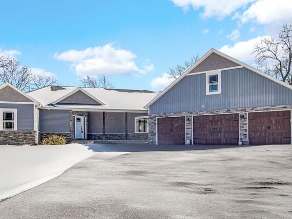 10427 N 600 W, DeMotte, IN 46310