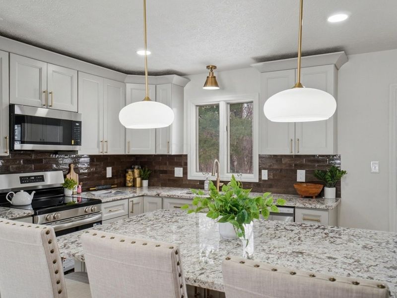 961 E College Avenue, Westerville, OH 43081 Photo 14