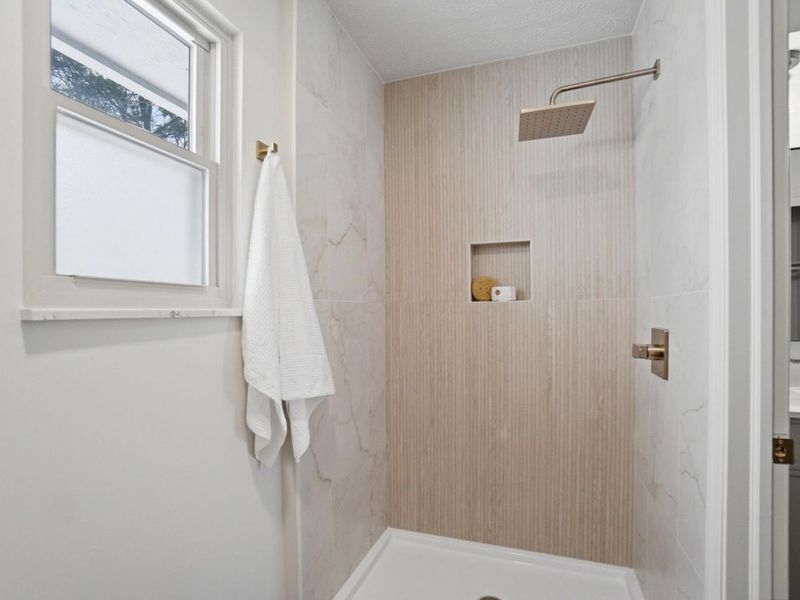 961 E College Avenue, Westerville, OH 43081 Photo 41