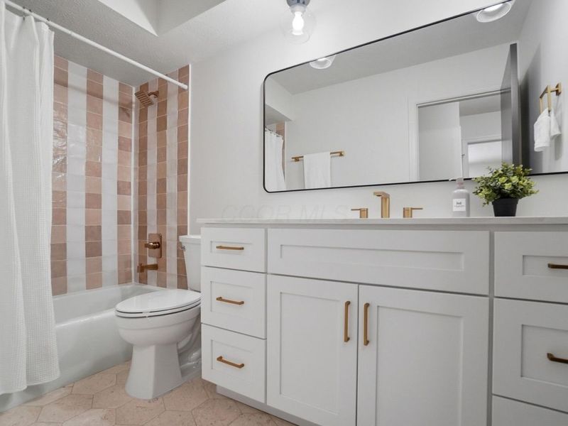 961 E College Avenue, Westerville, OH 43081 Photo 47