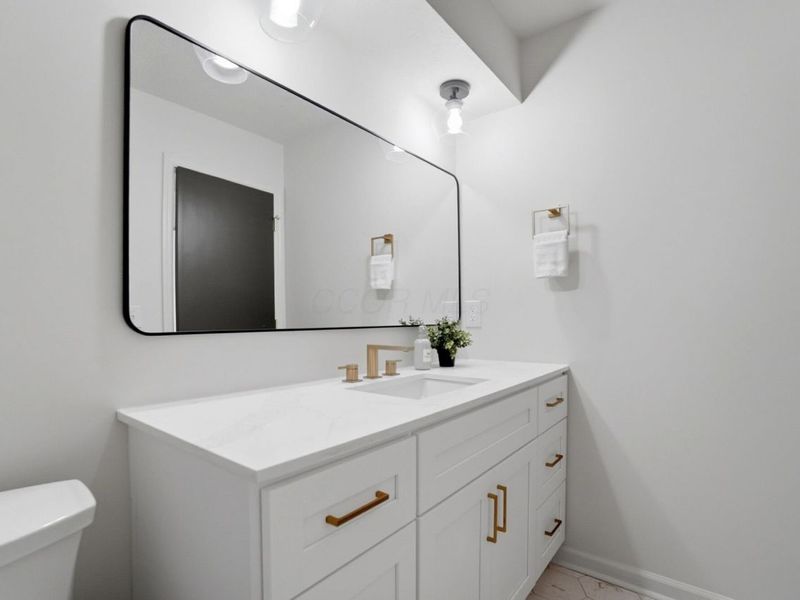 961 E College Avenue, Westerville, OH 43081 Photo 49