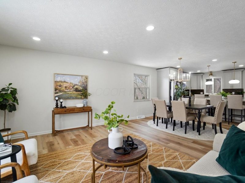 961 E College Avenue, Westerville, OH 43081 Photo 5