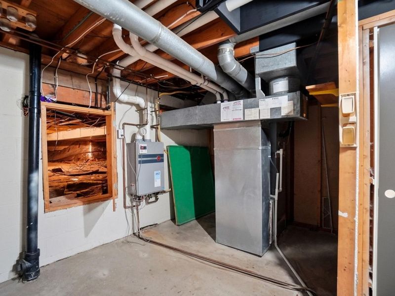 961 E College Avenue, Westerville, OH 43081 Photo 84