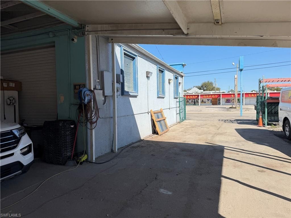 2242 Fowler St, Fort Myers, FL 33901 Photo