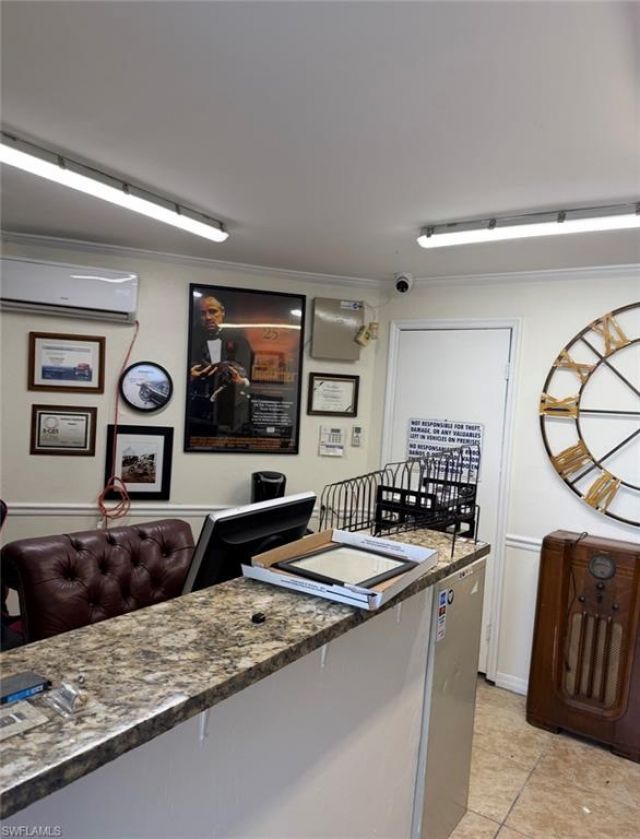 2242 Fowler St, Fort Myers, FL 33901 Photo