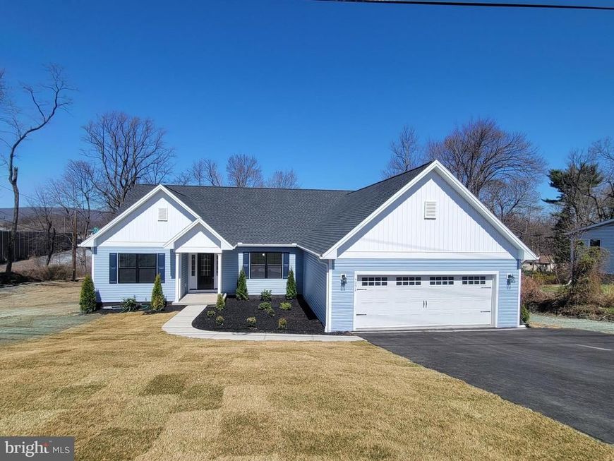 4092 Ridgeview Road, Harrisburg, PA 17112 Main Photo