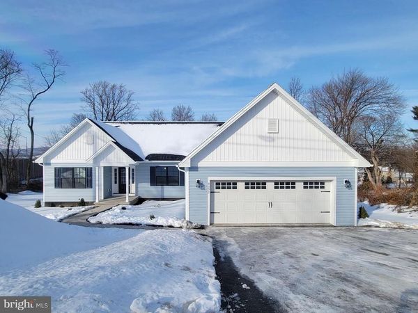 4092 RIDGEVIEW ROAD, HARRISBURG, PA 17112