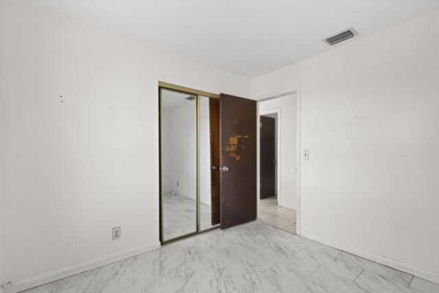 110 SW 12th Avenue, South Bay, FL 33493 Photo