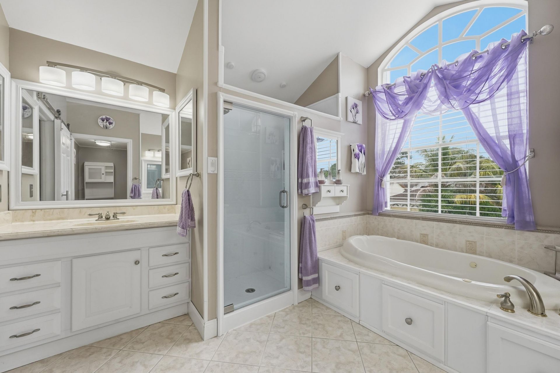 2805 Foxhall Drive E, West Palm Beach, FL 33417 Photo