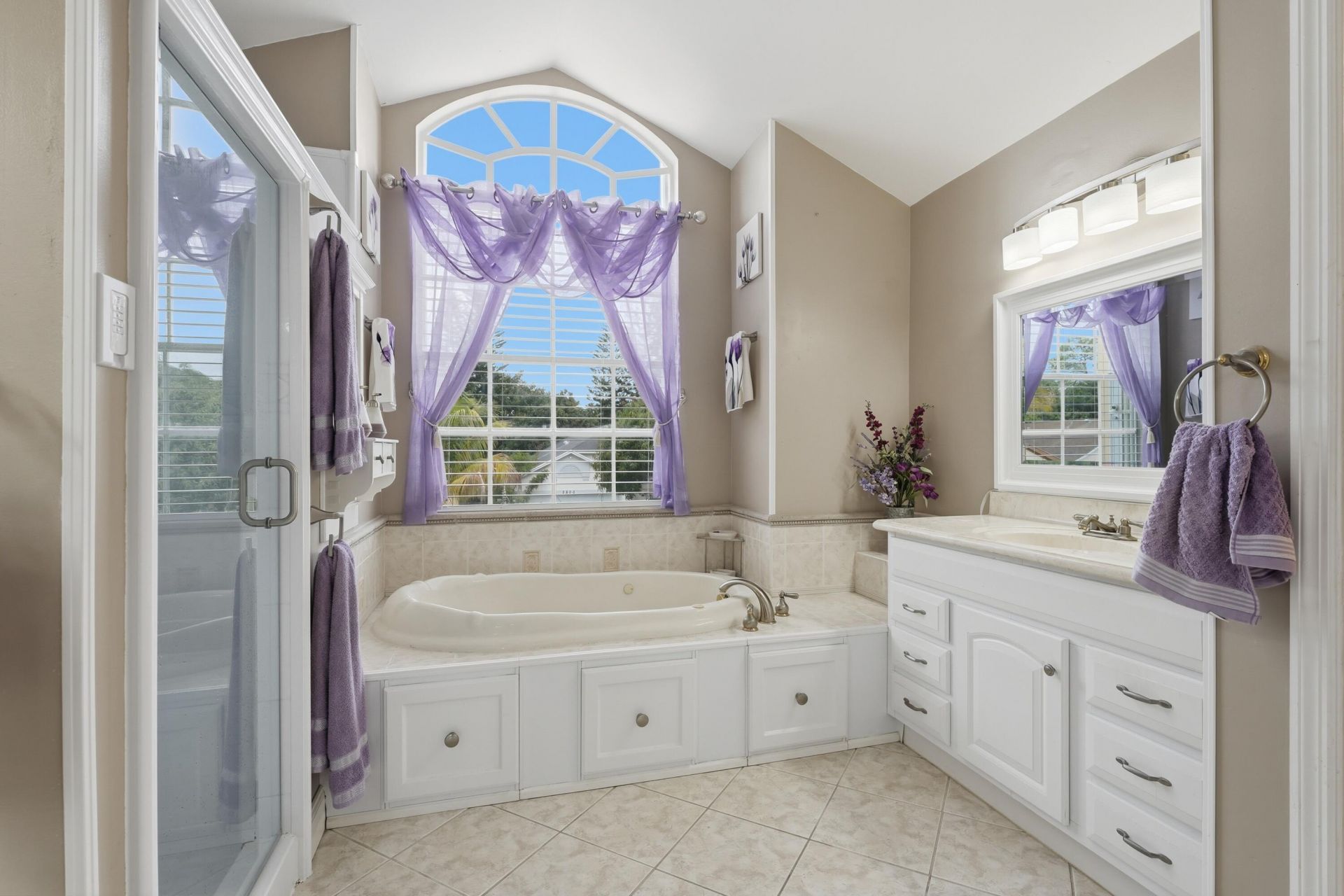 2805 Foxhall Drive E, West Palm Beach, FL 33417 Photo