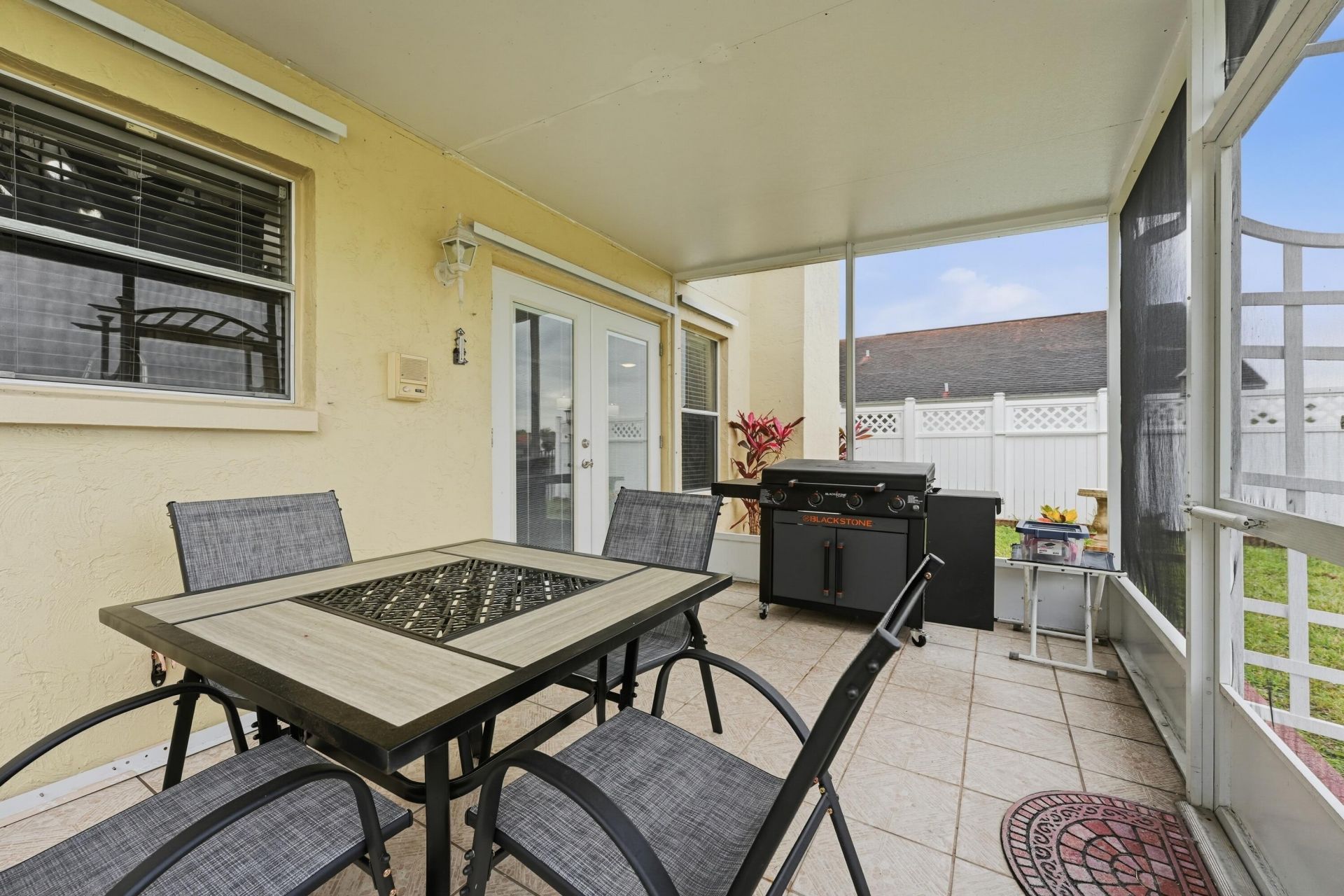 2805 Foxhall Drive E, West Palm Beach, FL 33417 Photo