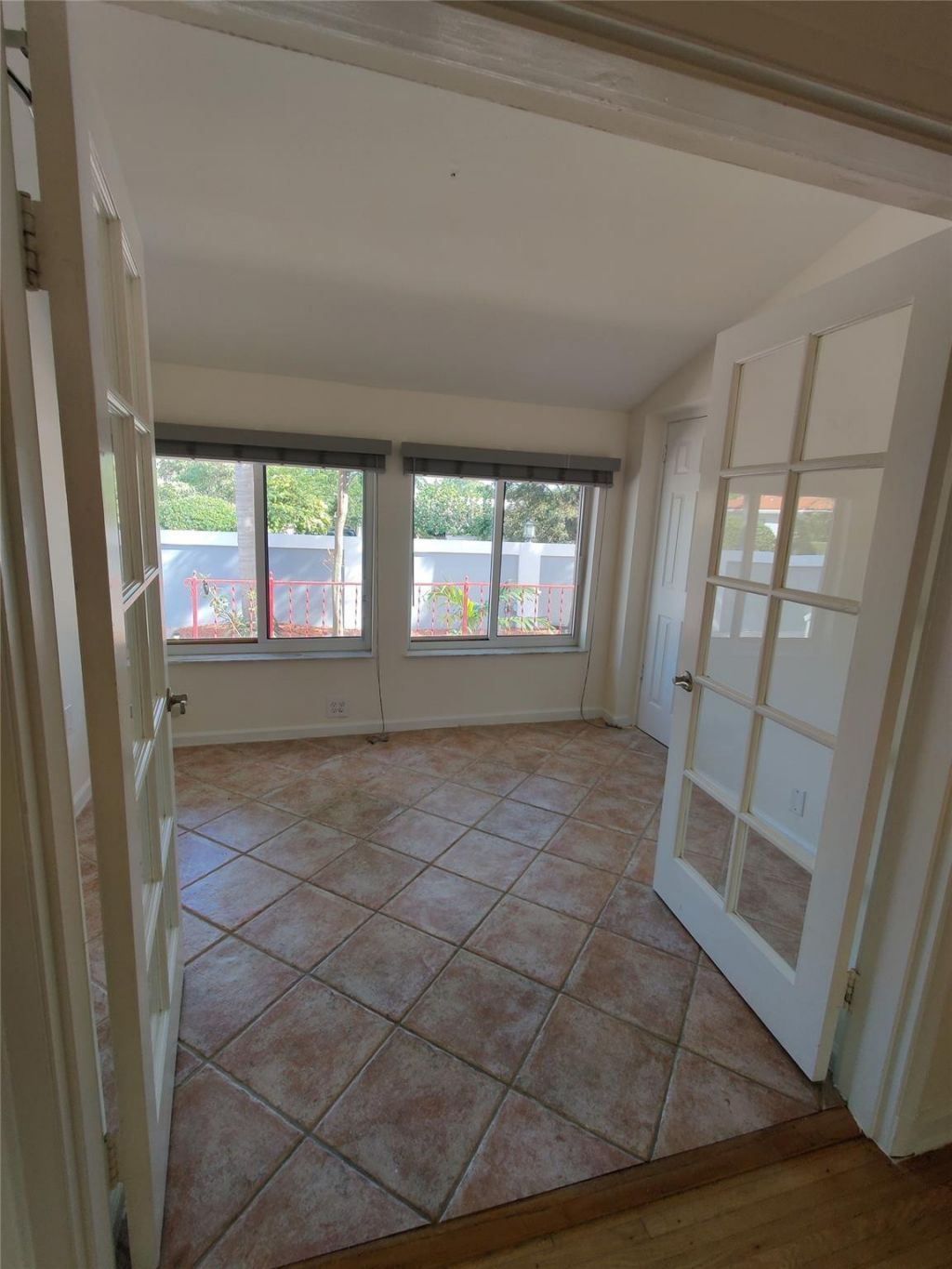 733 NE 18th Avenue, Fort Lauderdale, FL 33304 Photo