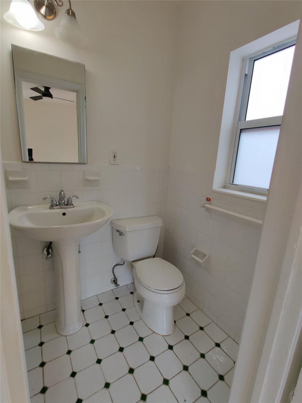 733 NE 18th Avenue, Fort Lauderdale, FL 33304 Photo