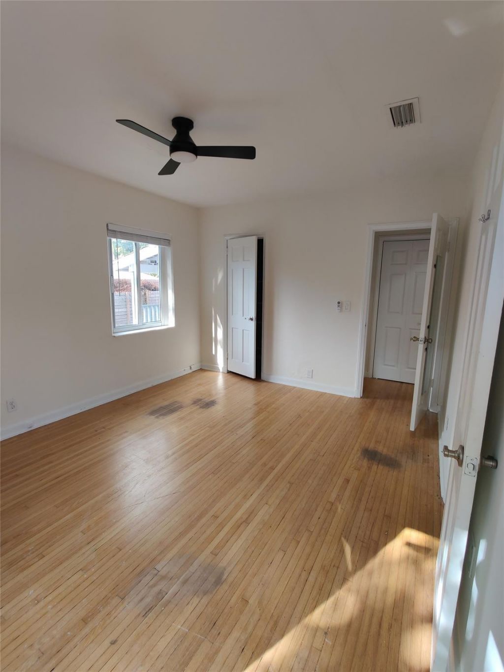 733 NE 18th Avenue, Fort Lauderdale, FL 33304 Photo