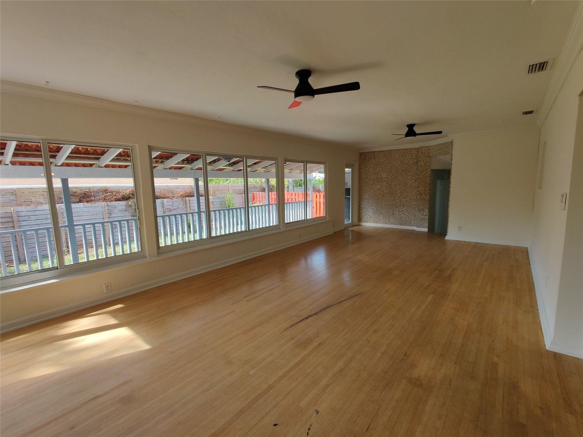 733 NE 18th Avenue, Fort Lauderdale, FL 33304 Photo