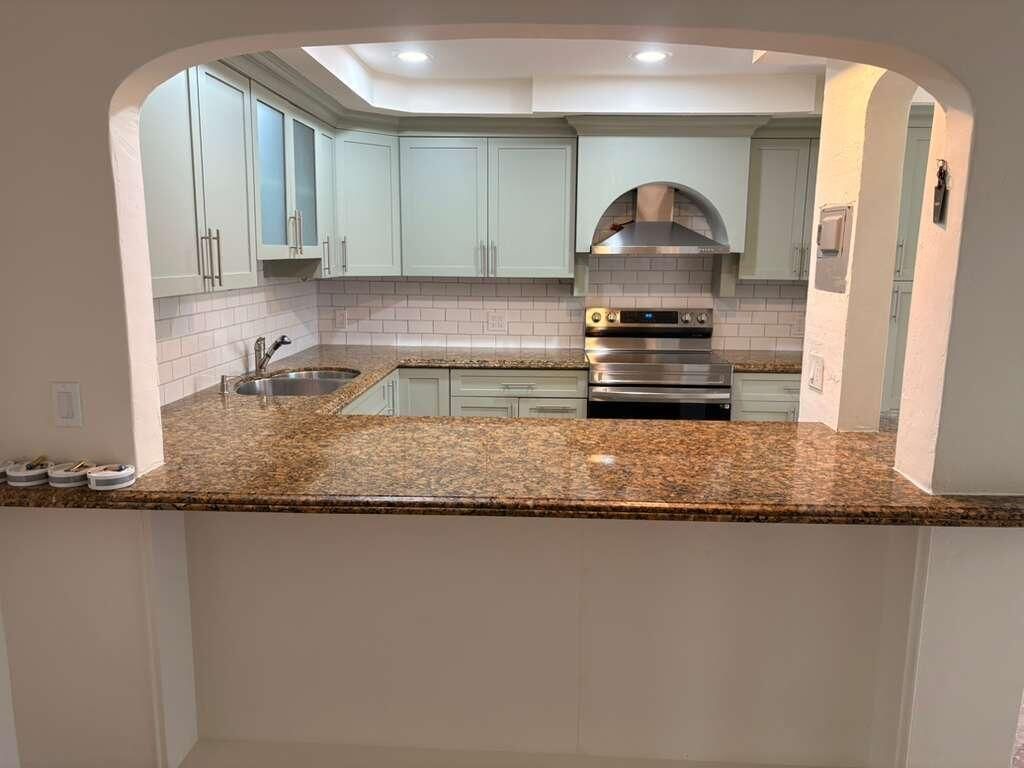 733 NE 18th Avenue, Fort Lauderdale, FL 33304 Photo