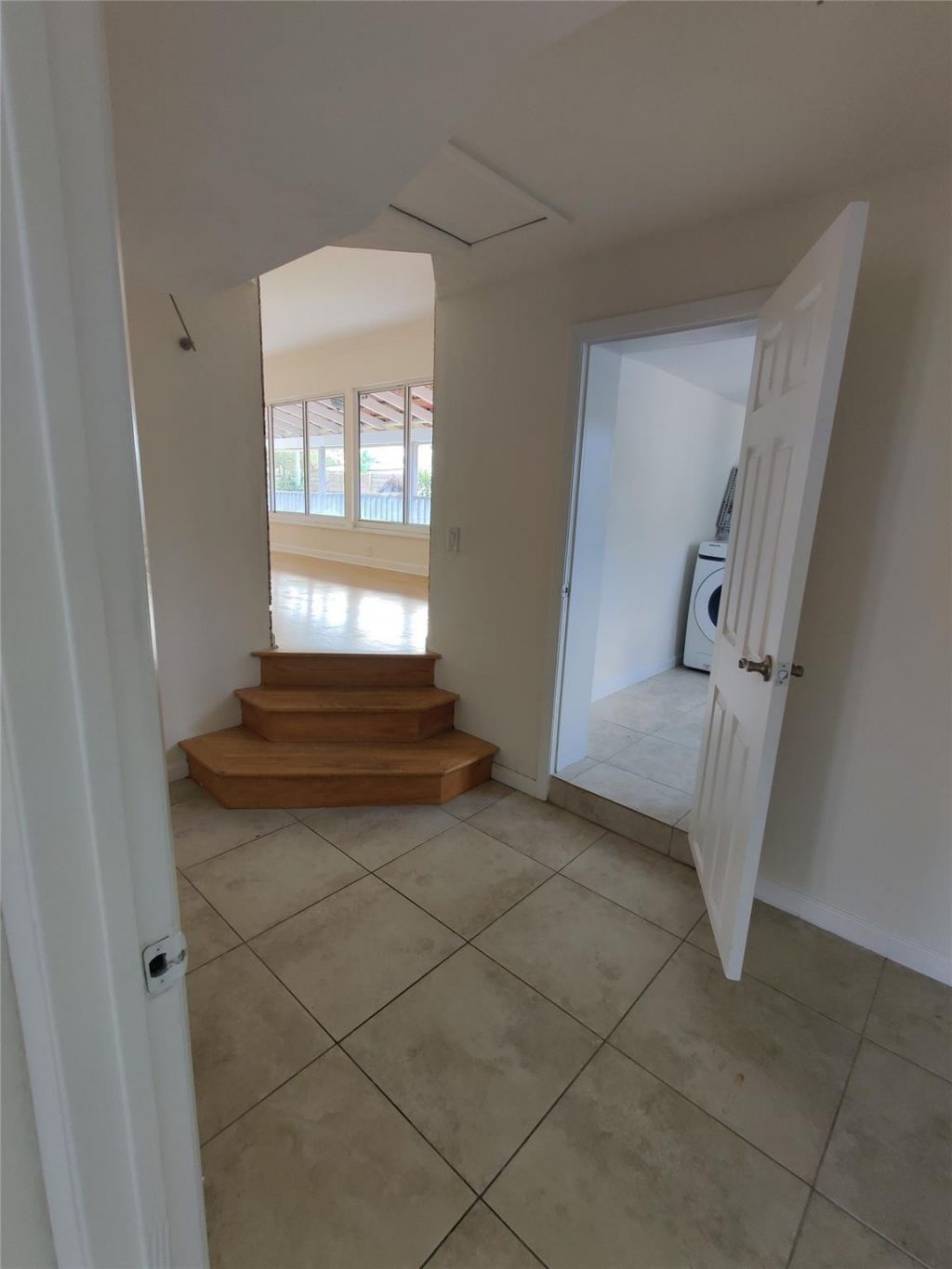 733 NE 18th Avenue, Fort Lauderdale, FL 33304 Photo