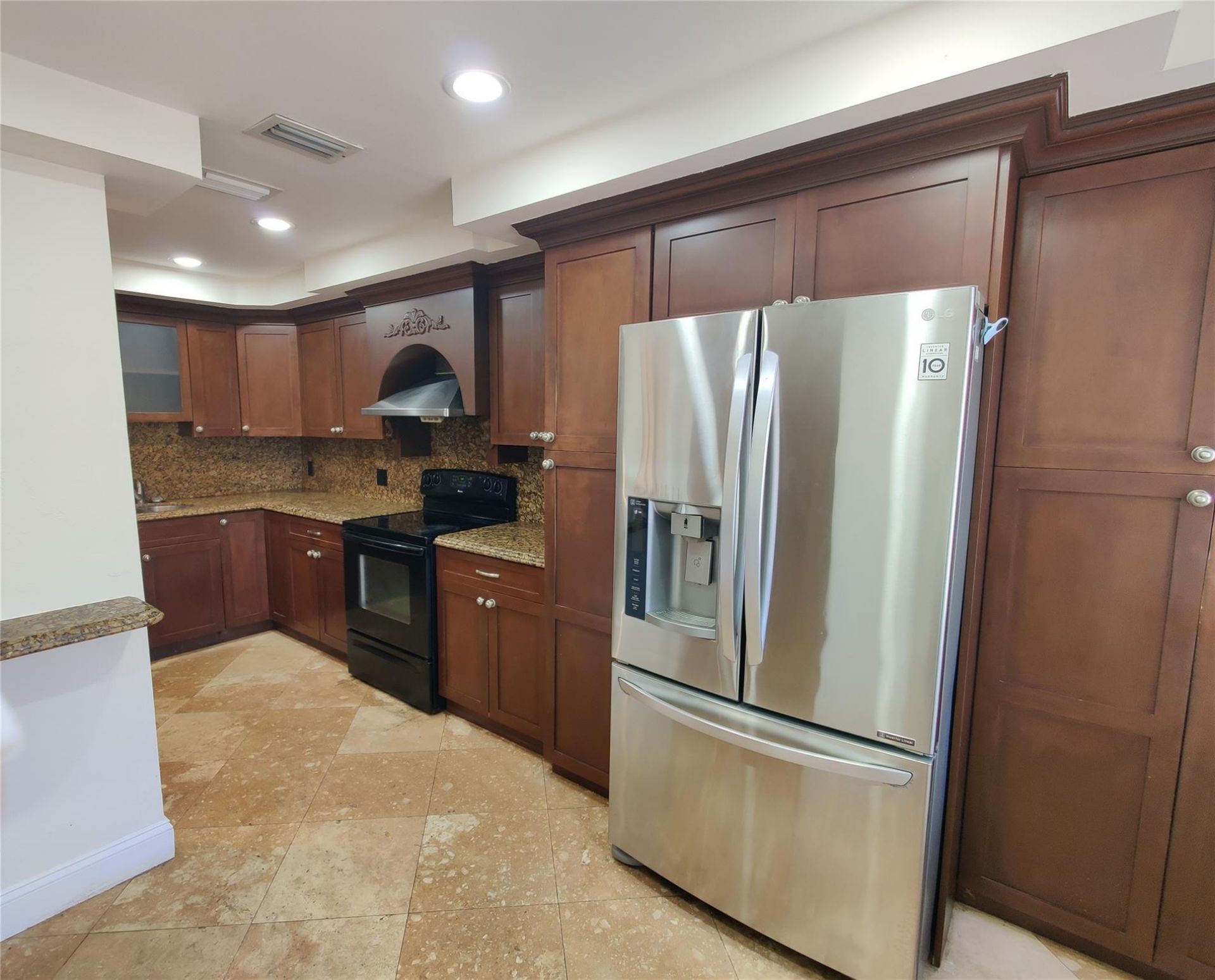 733 NE 18th Avenue, Fort Lauderdale, FL 33304 Photo