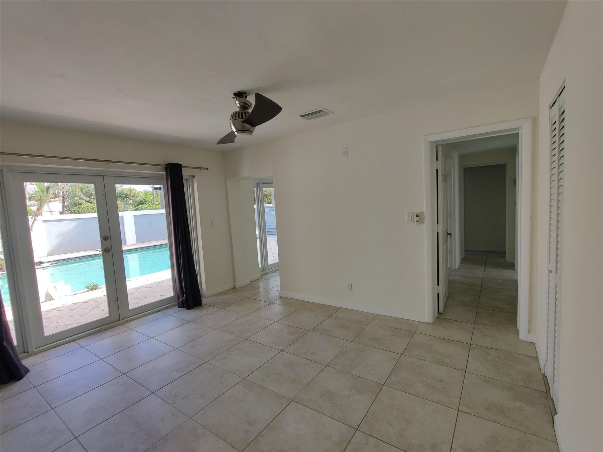 733 NE 18th Avenue, Fort Lauderdale, FL 33304 Photo