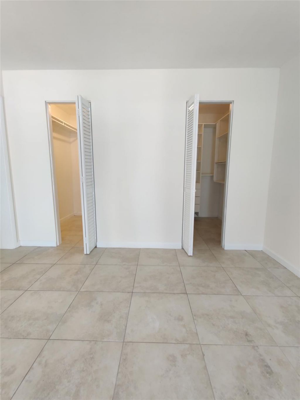 733 NE 18th Avenue, Fort Lauderdale, FL 33304 Photo