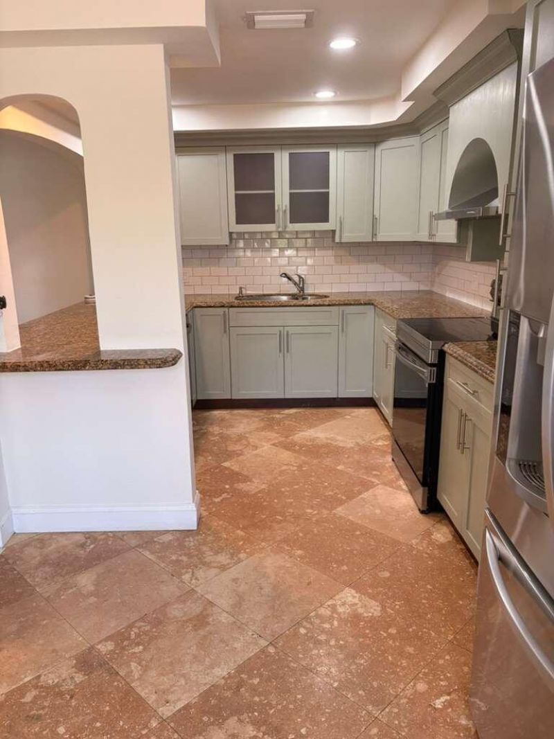 733 NE 18th Avenue, Fort Lauderdale, FL 33304 Photo