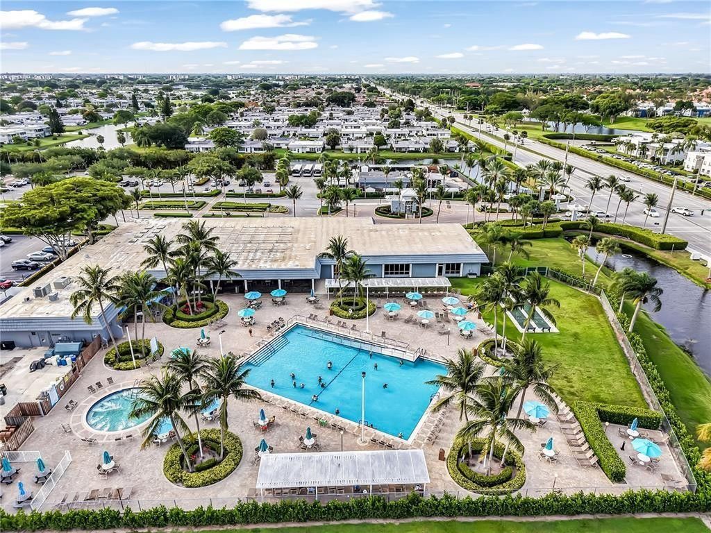 703 Brittany, Unit O, Delray Beach, FL 33446 Photo