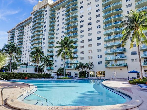 19390 Collins Ave, Unit 302A, Sunny Isles Beach, FL 33160