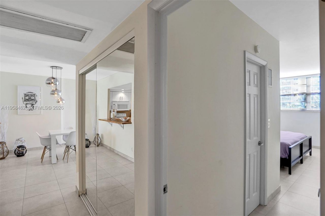 19390 Collins Ave, Unit 302A, Sunny Isles Beach, FL 33160 Photo