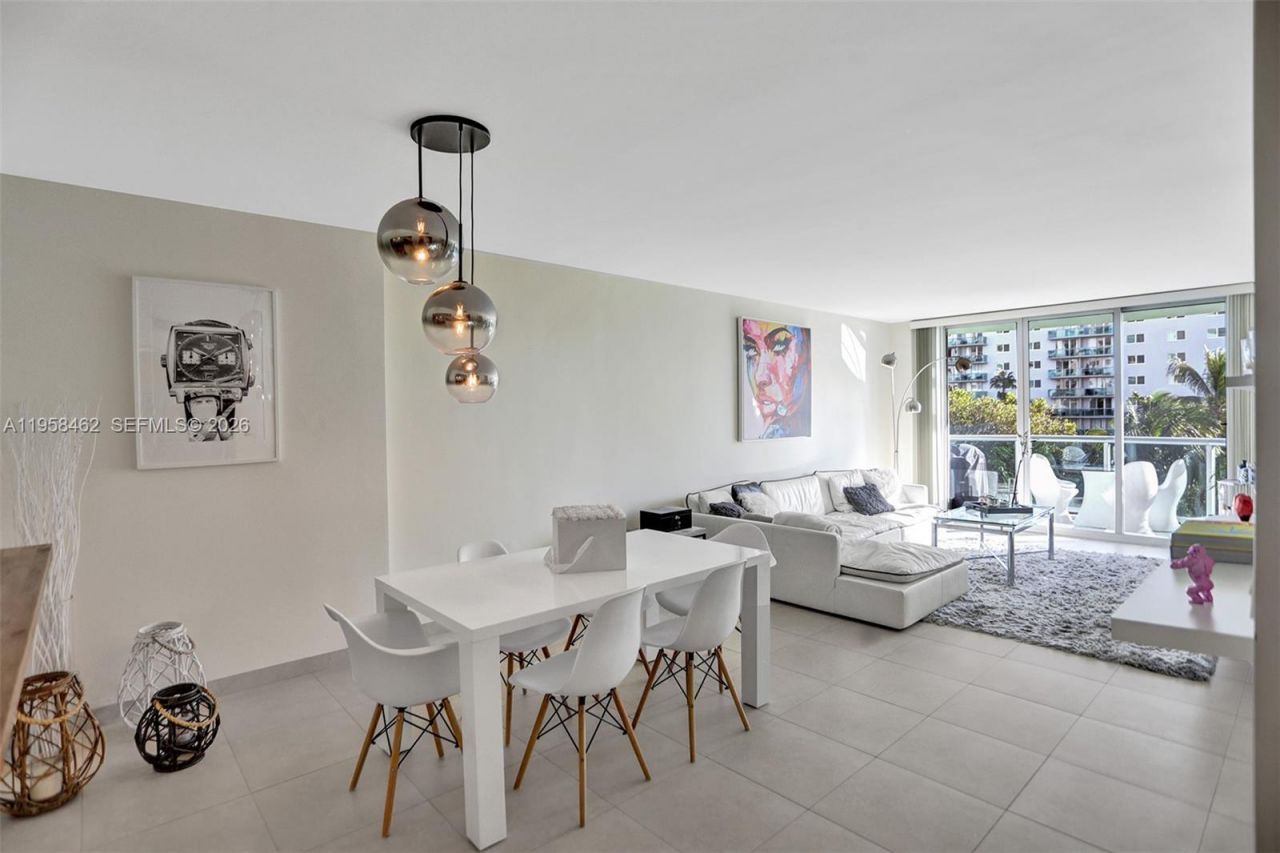 19390 Collins Ave, Unit 302A, Sunny Isles Beach, FL 33160 Photo