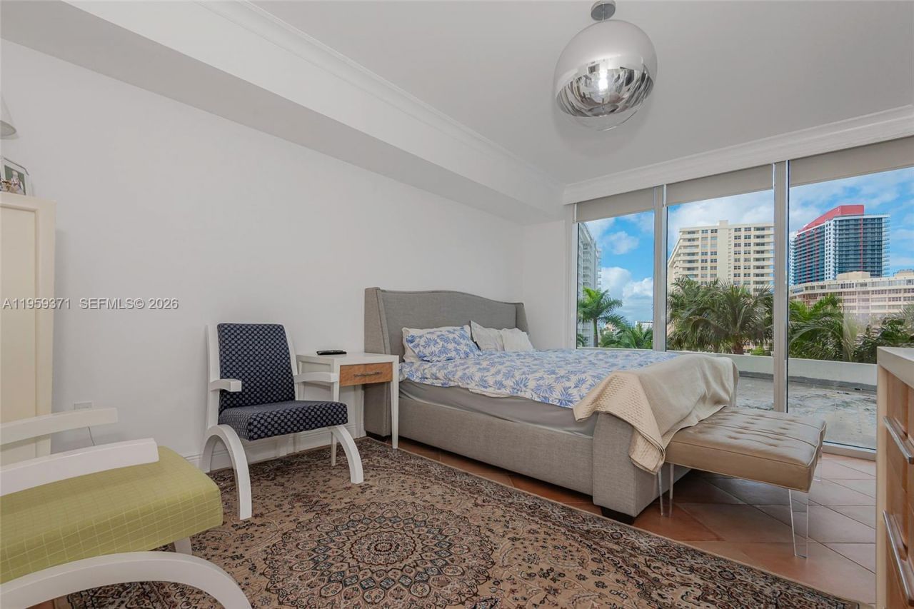 1850 S Ocean Dr, Unit 408, Hallandale Beach, FL 33009 Photo